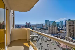 Photo #5: 2385455 Listing 