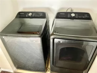 Photo #4: 2385459 Listing 