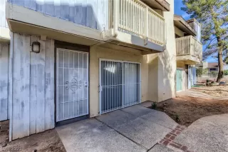 Photo #4: 2385486 Listing 