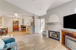 Photo #4: 2385510 Listing 