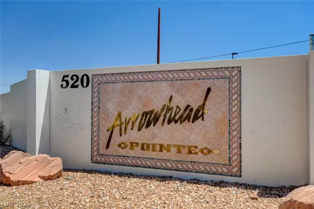 MLS: 2385546 Condo For Sale