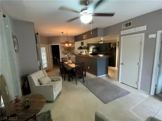 Photo #2: 2385599 Listing 