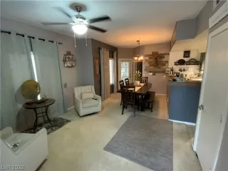 Photo #3: 2385599 Listing 