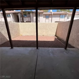 Photo #2: 2385649 Listing 