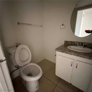 Photo #4: 2385649 Listing 