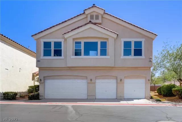 MLS: 2385665 Condo For Sale