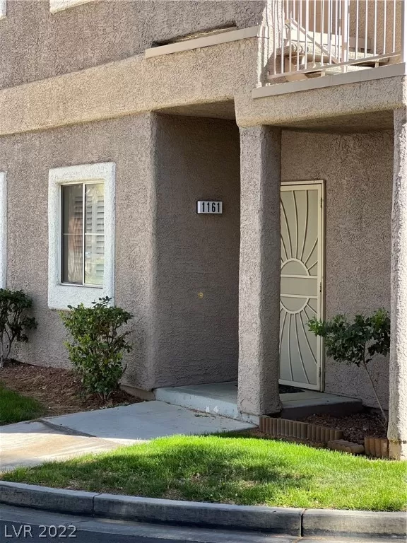 MLS: 2385745 Condo For Sale