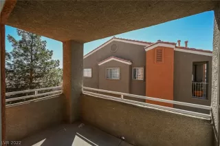 Photo #3: 2385746 Listing 