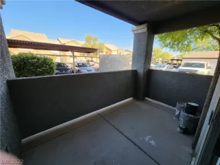 Photo #4: 2385751 Listing