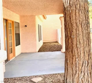 Photo #1: 2385790 Listing