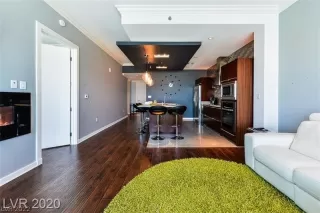 Photo #3: 2385925 Listing 