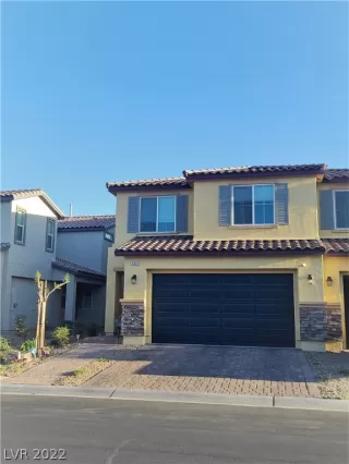 Photo #1: 2385929 Listing 