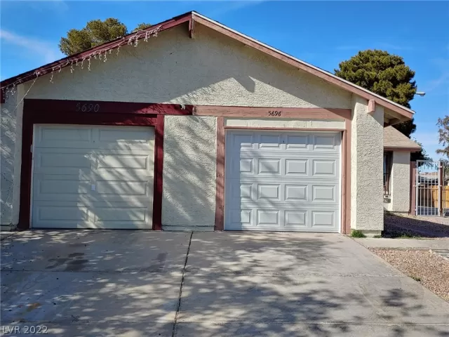 MLS: 2386007 Condo For Sale