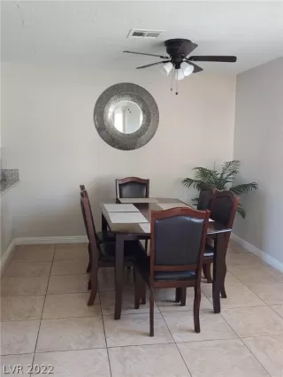 Photo #6: 2386007 Listing