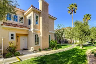 Photo #1: 2386014 Listing 