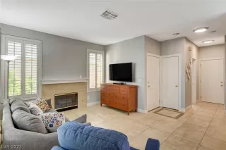 Photo #2: 2386014 Listing 