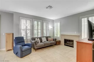 Photo #3: 2386014 Listing 