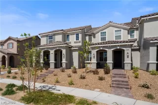 Photo #2: 2386065 Listing 