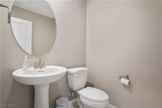 Photo #5: 2386065 Listing 