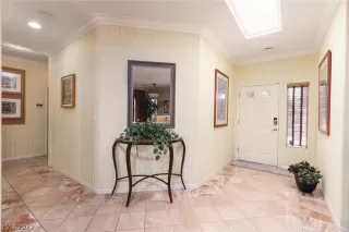 Photo #4: 2386081 Listing 