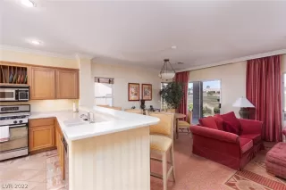 Photo #5: 2386081 Listing 