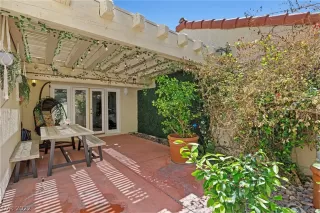 Photo #4: 2386175 Listing