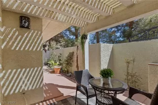 Photo #5: 2386175 Listing