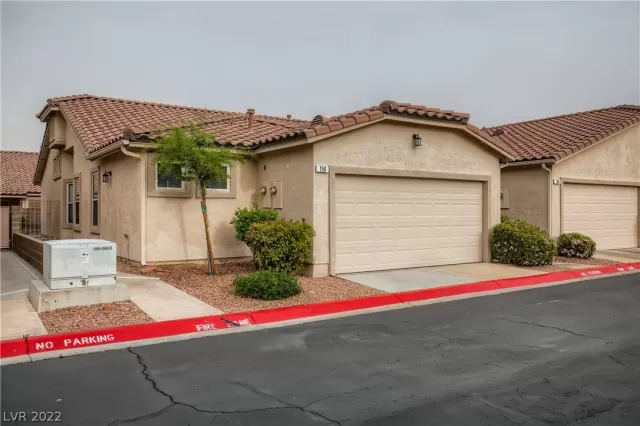 MLS: 2386188 Condo For Sale