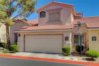 Photo #1: 2386197 Listing