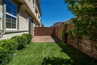 Photo #1: 2386240 Listing