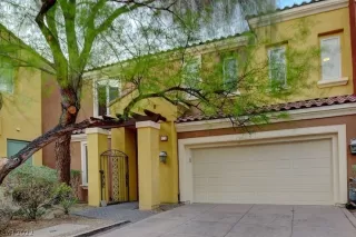 Photo #1: 2386253 Listing 