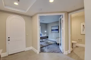 Photo #3: 2386253 Listing 