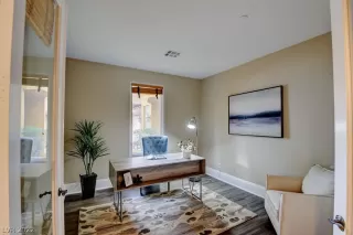 Photo #4: 2386253 Listing 