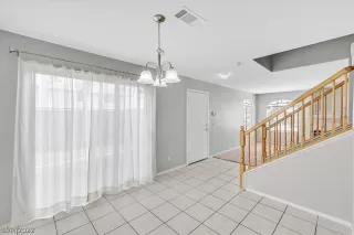 Photo #6: 2386284 Listing 