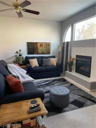 Photo #1: 2386330 Listing 