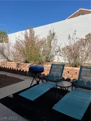 Photo #2: 2386330 Listing 