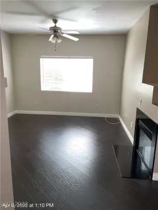 Photo #2: 2386362 Listing 