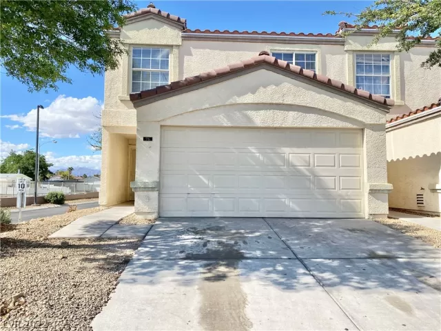 MLS: 2386372 Condo For Sale