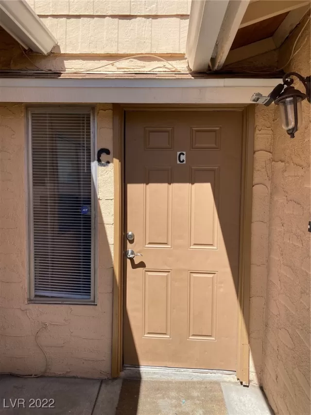 MLS: 2386414 Condo For Sale