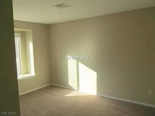 Photo #1: 2386437 Listing