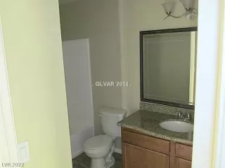 Photo #3: 2386437 Listing