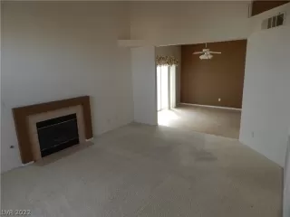 Photo #1: 2386453 Listing