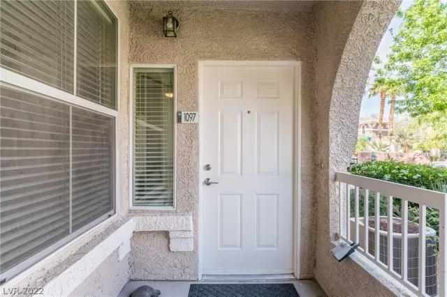 MLS: 2386459 Condo For Sale