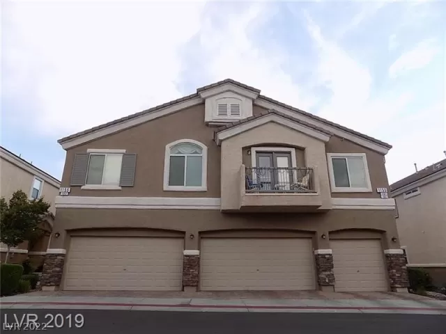 MLS: 2386464 Condo For Sale