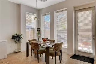 Photo #6: 2386480 Listing 