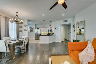 Photo #6: 2386508 Listing 