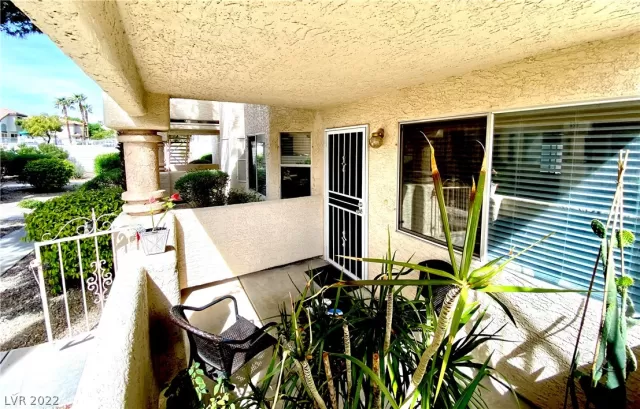 MLS: 2386539 Condo For Sale