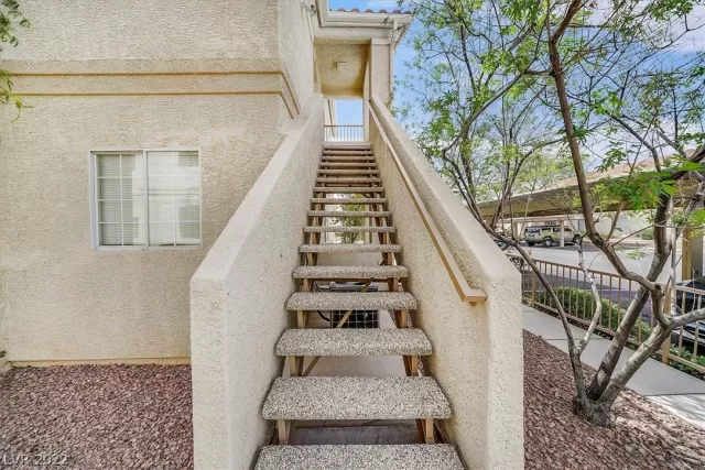 MLS: 2386579 Condo For Sale