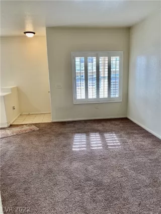 Photo #3: 2386589 Listing