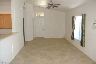 Photo #6: 2386592 Listing 